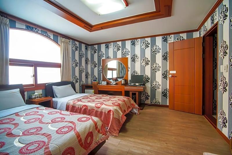 Trevi Hotel Czedżu Zewnętrze zdjęcie