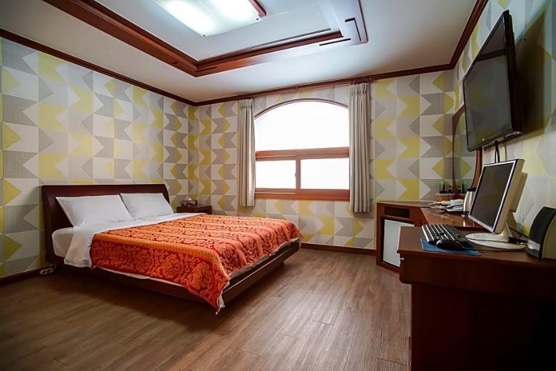 Trevi Hotel Czedżu Zewnętrze zdjęcie